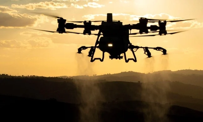 Crescimento acelerado e a profissionalização do uso de drones agrícolas